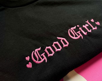 Good Girl besticktes T-Shirt: Geschenk für Bücherwurm