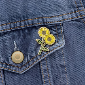 Sunflower Floral Enamel Pin - Flower Enamel Pin Floral Elegance