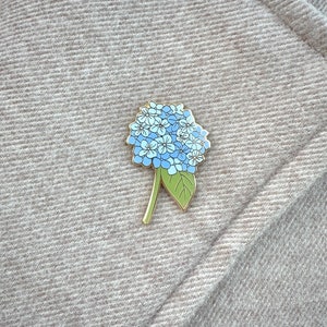 Flower Lover Gift: Blue Hydrangea Flower Enamel Pin Floral Enamel Pin image 4