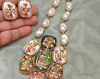 Conjunto de collar y pendientes Tanjore, colgante de perlas, joyería india Meenakari (16-18 pulgadas)