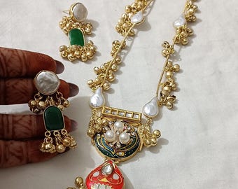 Conjunto de collar Kundan y piedra verde con cascabeles Ghungroo / Joyería tradicional india, conjunto étnico chapado en oro con pendientes (16-18 pulgadas)