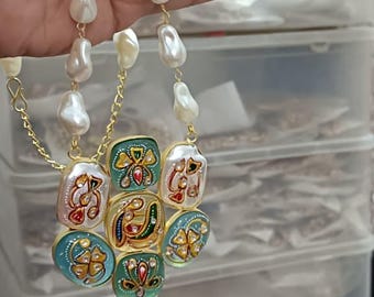 Conjunto de collar y pendientes Tanjore, colgante de perlas, joyería india Meenakari (16-18 pulgadas)