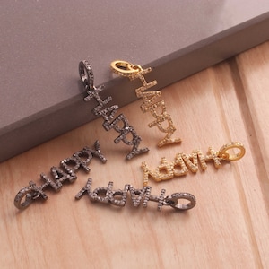 1 Pç Pave Diamond Pequeno HAPPY Carta Charm Pingente, Prata Esterlina 925/Ouro Amarelo Vermeil 27mmx7mm, Pave Diamond Findings, DJ00214