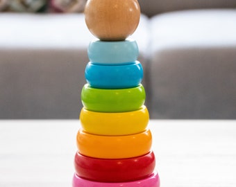 Rainbow tower : Wooden Pyramid - Rainbow Ring Stacker - Baby and kid Toy - Natural Wood Toy - Montessori - Colors, Rings, Count, Stimulation