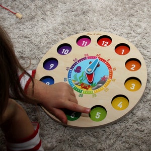 CLOCKBOARD : Jouet Pêche magnétique Jouet horloge Apprendre l'heure Jouet Éducatif Développer la motricité fine Enfant 1 à 6 ans image 6