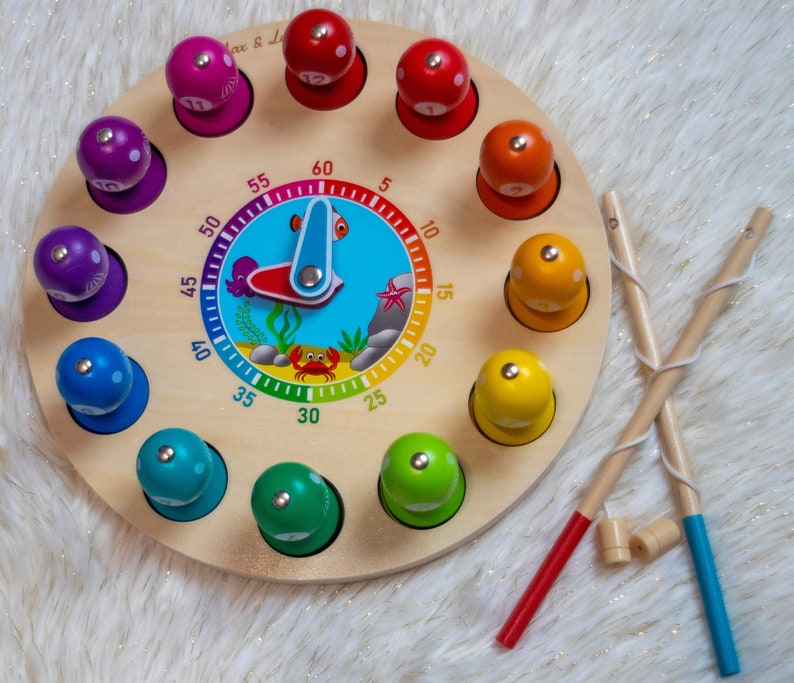 CLOCKBOARD : Jouet Pêche magnétique Jouet horloge Apprendre l'heure Jouet Éducatif Développer la motricité fine Enfant 1 à 6 ans image 1