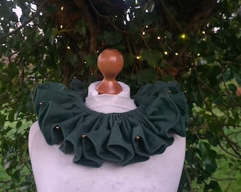 Cuello de gorguera de payaso de circo isabelino