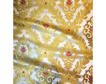 Broccato greco metallizzato. Larghezza 145 cm