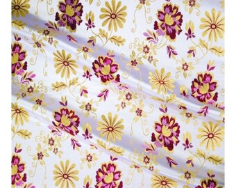 Metallisches griechisches Brokat. 145 cm Breite. Blumen Brokat