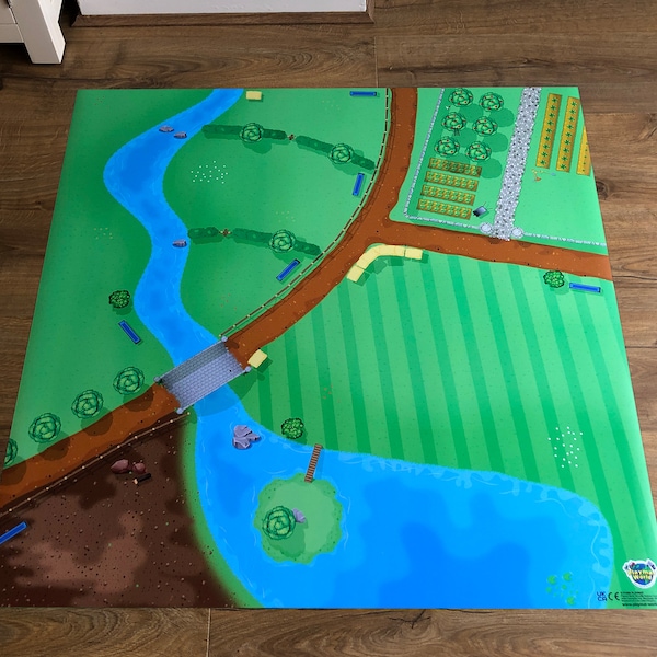 Large Farm Playmat for use with Playmobil, Schleich and many other children’s toys and animal figures. 850mm x 850mm.