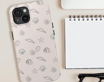 Funda resistente para teléfono con estampado de conchas marinas / Funda para iPhone con soporte / Conchas de playa, estrellas de mar, estilo náutico / Funda estética para iPhone 15
