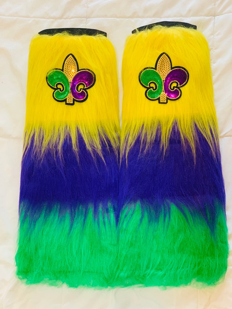 fluffy mardi gras leg warmers