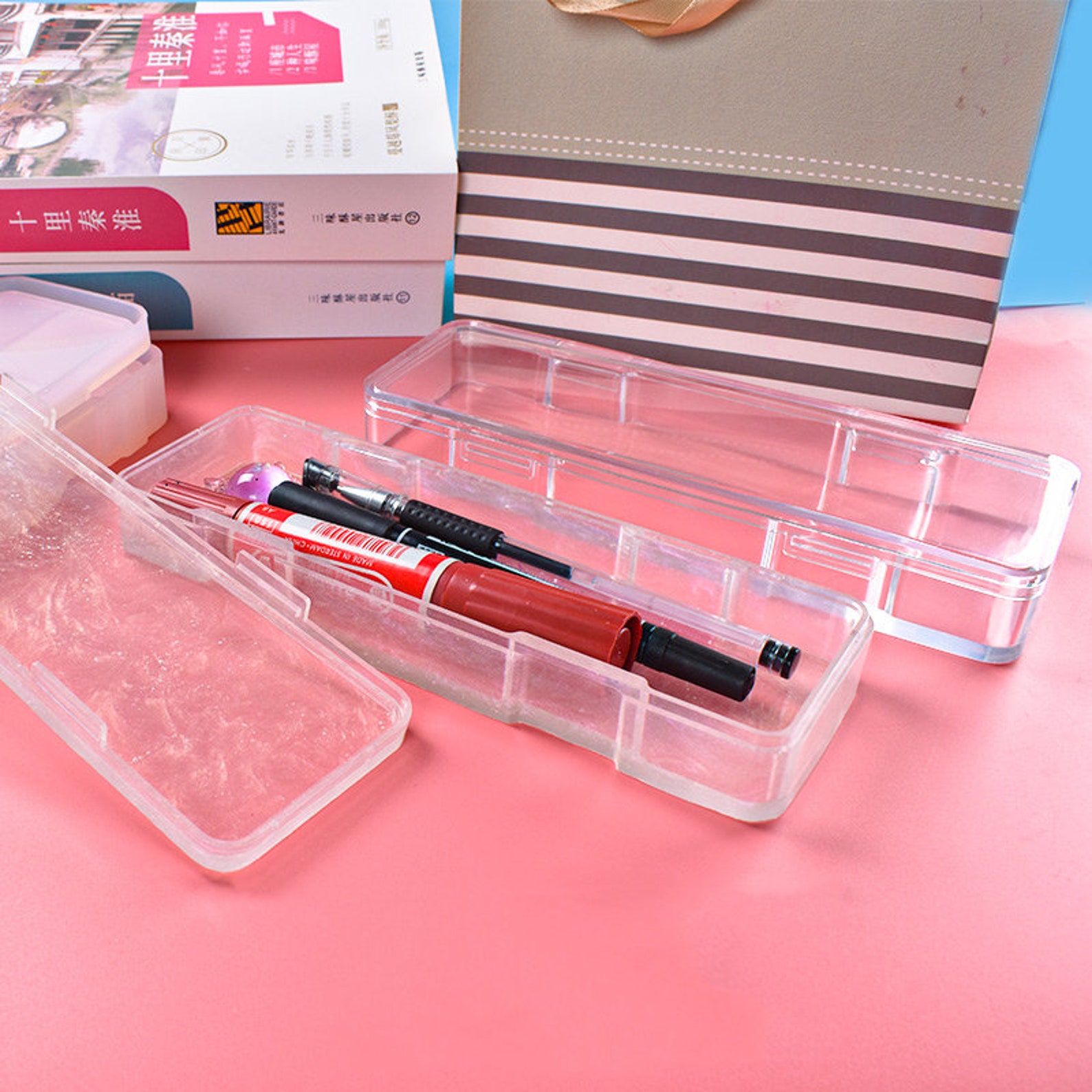 Mold meaning picture