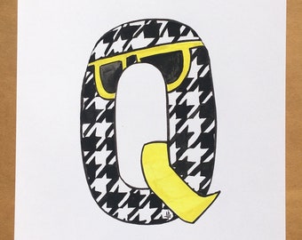 Initial Artwork, Hand Painted  'Q'. Illustrated Alphabet Letter, Houndstooth Design