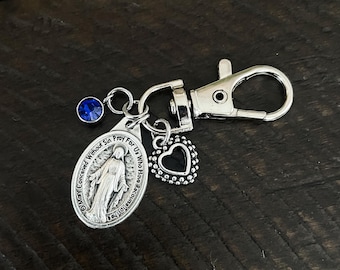 Personalisierte Heilige Medaille Schlüsselbund | Katholische Geschenk mit Geburtsstein