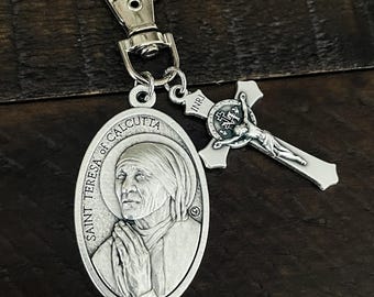 St. Teresa of Calcutta Medal Keychain with Miraculous Medal Crucifix | Catholic Patron Saint Gift