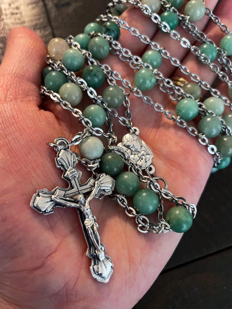 Green Aventurine Stone Catholic Ladder Rosary, 8mm | Catholic Christmas ...