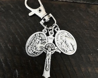 Elige 2 Medallas de Santos Patronos Llavero / Regalo Católico para Hombres y Mujeres