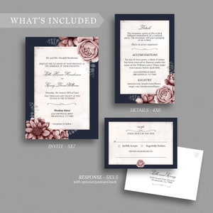 K&ouml;nnte beinhalten: Eine marineblaue Hochzeitseinladungssuite mit floralen Akzenten. Die Einladung zeigt eine rosa Rose und eine wei&szlig;e Blume mit gr&uuml;nen Bl&auml;ttern. Der Text auf der Einladung lautet: &bdquo;Mr. und Mrs. Randall Henderson bitten Sie herzlich um Ihre Teilnahme an der Hochzeit ihrer Tochter Ella Renee Henderson mit Gray David Williams am Samstag, den 25. Juni 2020, um 17:00 Uhr im Woodway Manor 12345 Happiness Drive Dreamsville, TX 77000 Empfang im Anschluss&ldquo;. Die RSVP-Karte zeigt eine rosa Rose und den Text &bdquo;Bitte antworten Sie bis zum 30. Mai Freue mich sehr Bedauere, absagen zu m&uuml;ssen Ern&auml;hrungsw&uuml;nsche&ldquo;. Die Detailkarte zeigt eine rosa Rose und den Text &bdquo;Details Die Zeremonie beginnt um 17:00 Uhr, gefolgt von einem Cocktail-Empfang. Der Empfang beginnt p&uuml;nktlich um 18:00 Uhr. Schwarze Krawatte wird gew&uuml;nscht Unterk&uuml;nfte F&uuml;r G&auml;ste von au&szlig;erhalb der Stadt wurde ein Block von Zimmern im Marriott unter dem Namen der Williams-Party reserviert. Bitte buchen Sie Ihre Zimmer bis zum 30. April 12345 Happiness Drive Dreamsville, TX 77000 Registrierung amazon.com/hendersonvilliams target.com/hendersonvilliams Details - 4x6&ldquo;.