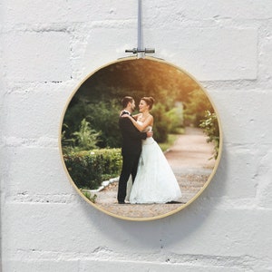 Personalised Second Anniversary Photo Hoop, Cotton Anniversary Gift, Cotton Photo in Bamboo Hoop, 2nd Wedding Anniversary, Gift for Couple