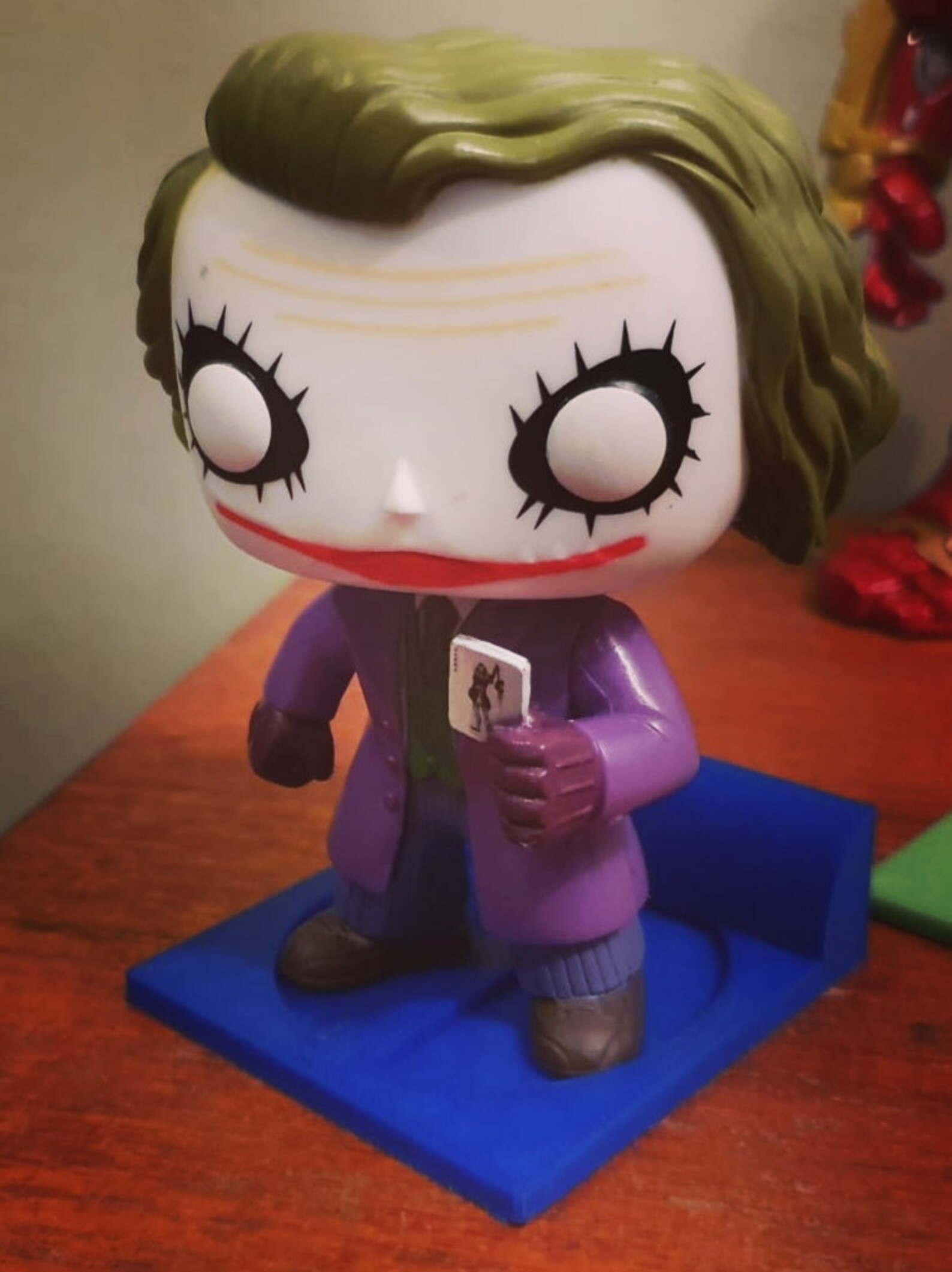 is there anything in a funko pop head