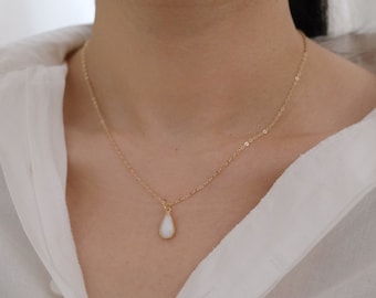 Alabaster 14k Gold Filled Chain Necklace, Alabaster Teardrop Necklace, Gold Filled Necklace, White Pendant Necklace, Gold Necklace for Women