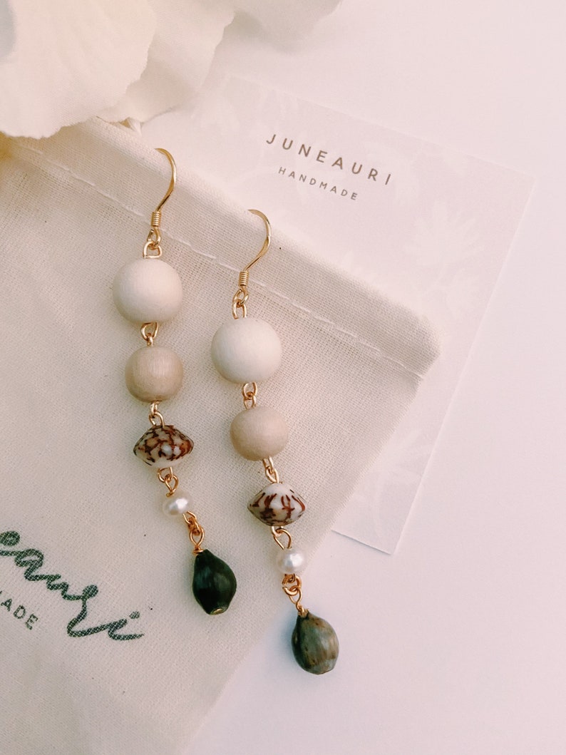 Elegant Earth-tone Natural Pearl Dangle Earrings, Natural Nut and Seed Earring, Unique Earrings, Natural Earrings, Earthy Jewelry, Gold image 3