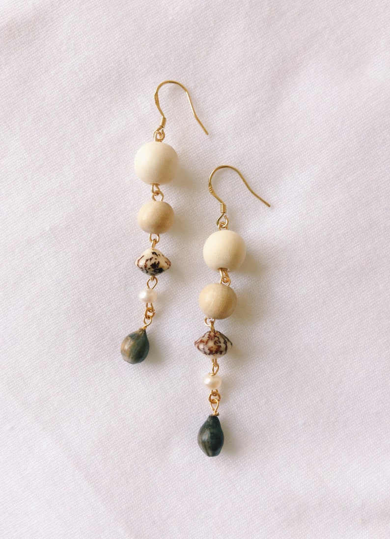 Elegant Earth-tone Natural Pearl Dangle Earrings, Natural Nut and Seed Earring, Unique Earrings, Natural Earrings, Earthy Jewelry, Gold image 1