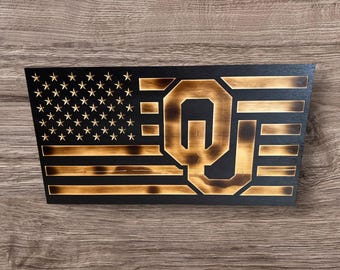 Handgefertigte Oklahoma Cholers Holzflagge: Individuelle Wandkunst für Männer und Frauen mit Gravur
