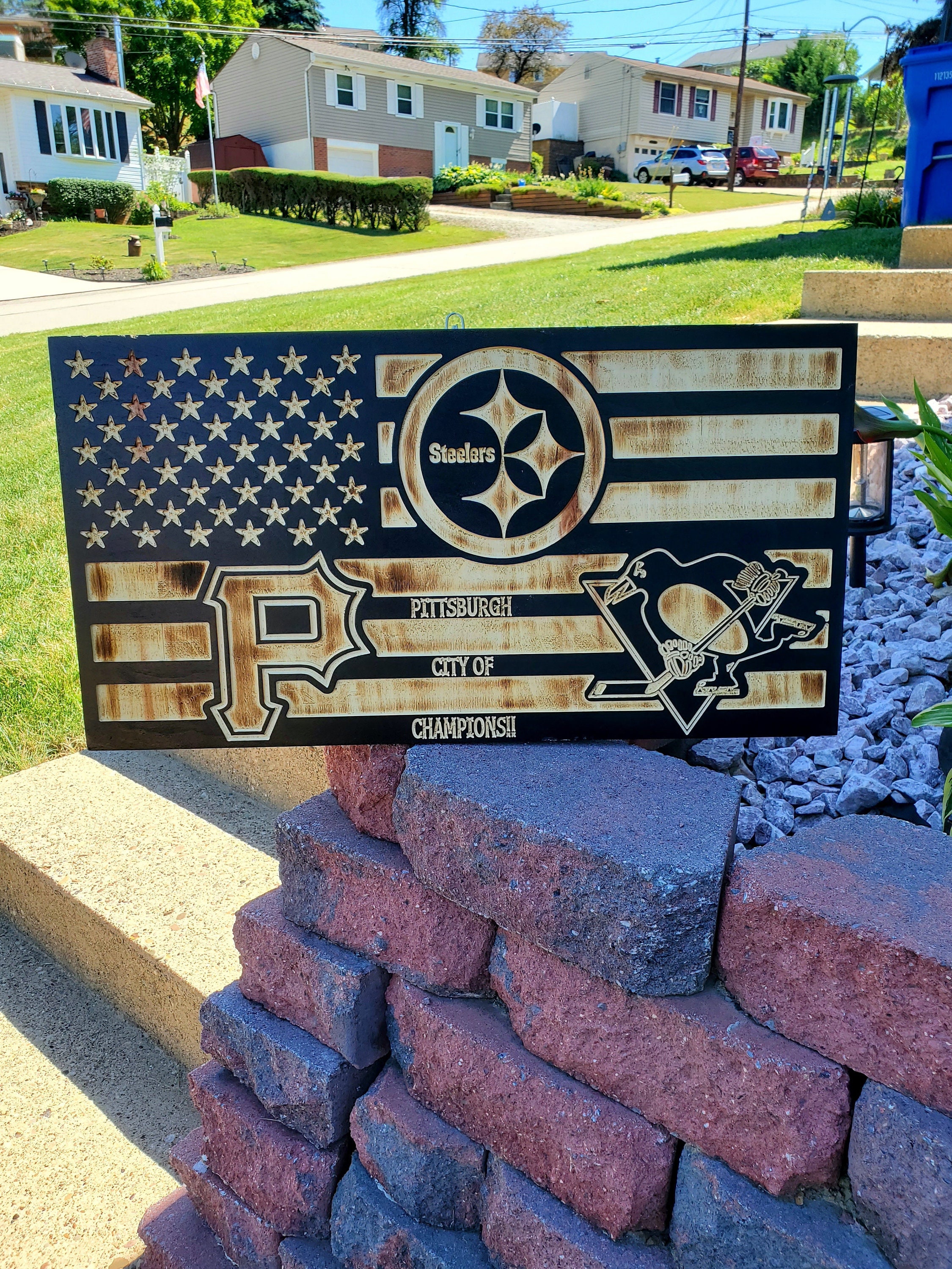 Handcrafted Pittsburgh Champions Wooden Flag: Rustic Sports Decor
