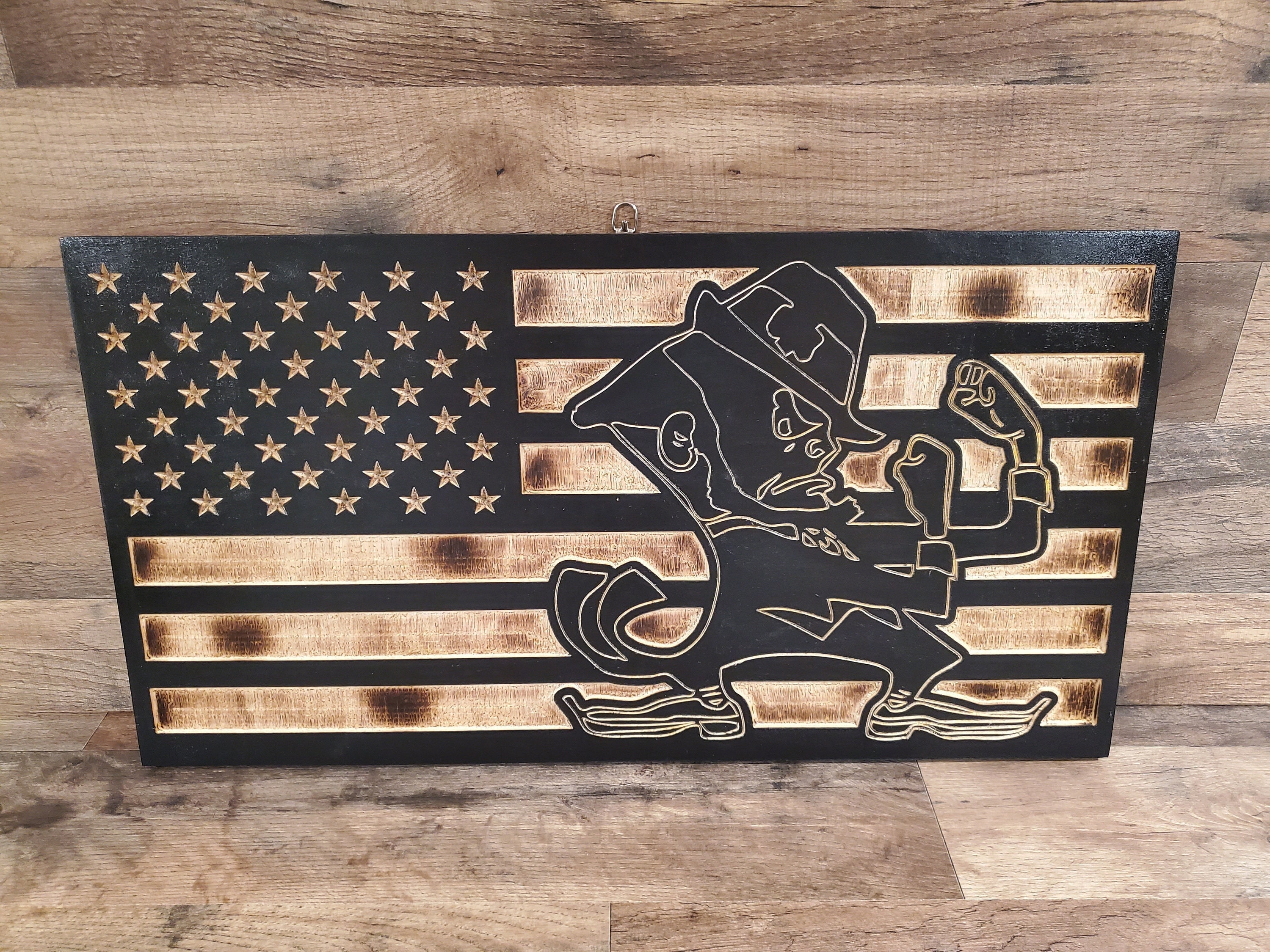 Illinois Fighting Illini 20'' x 36'' Etched Wood Flag