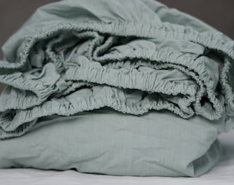 Handmade Linen Fitted Sheet in Grey Color with pillow shams /Natural & Durable - Custom Size Available -  Eco-Friendly Bedding