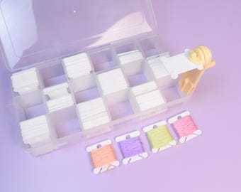 Embroidery / Cross Stitch Floss Organizer System Set : 200 Plastic Bobbins + Bobbin winder + 18 Grids Clear Box for storage