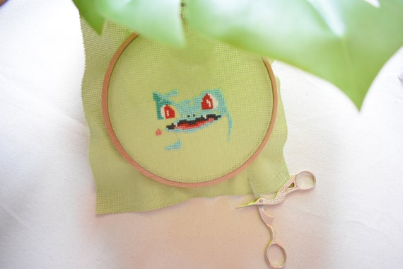 Bulbasaur - Pokemon Yellow Cross-Stitch