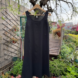 Full slip, Black Underdress, Black Slip dress, Full Slip Black, Black underdress knee length, Black Calf Length Underdress, Black Slip Dress