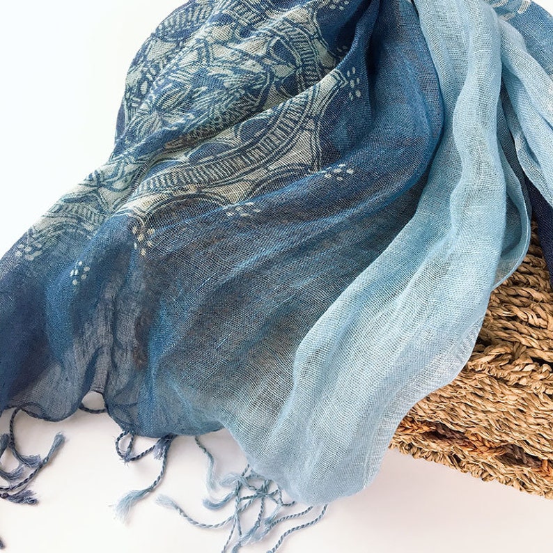 Gift for her, 100% Linen Scarf, light linen shawl, linen Scarf with Tassels, linen wrap, linen shawl, blue linen scarf, blue shawl Blue Dots in Frame