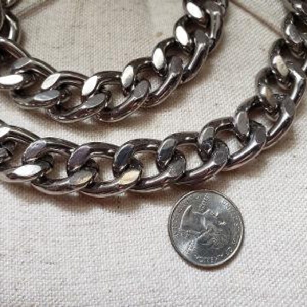 Chunky Curb Aluminum Chain 25x17.5x5mm. Lead Free, Tarnish Resistant. Sold by the Foot