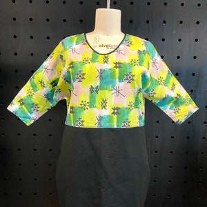 Boxy Colorblock Shift Dress w/ pockets