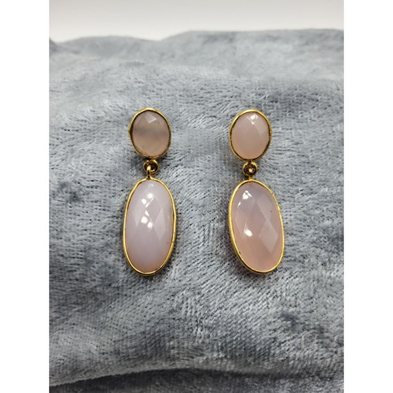 Vintage Oval Briolette Cut Natural Pink Chalcedony
