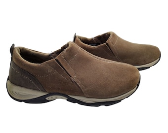 2000s easy spirit womens brown leather "eveline" pull on shoes.