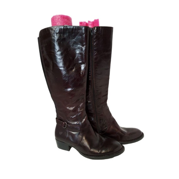 Born side hot sale zip leather booties