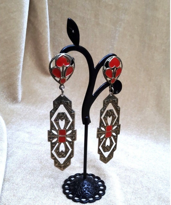 vintage Queen of Hearts red enameled silver tone … - image 1