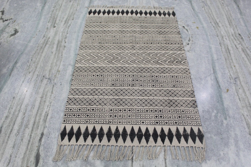 6x6 Indian Rug 6x6 Square Handmade Rug Outdoor/ Indoor/ Etsy