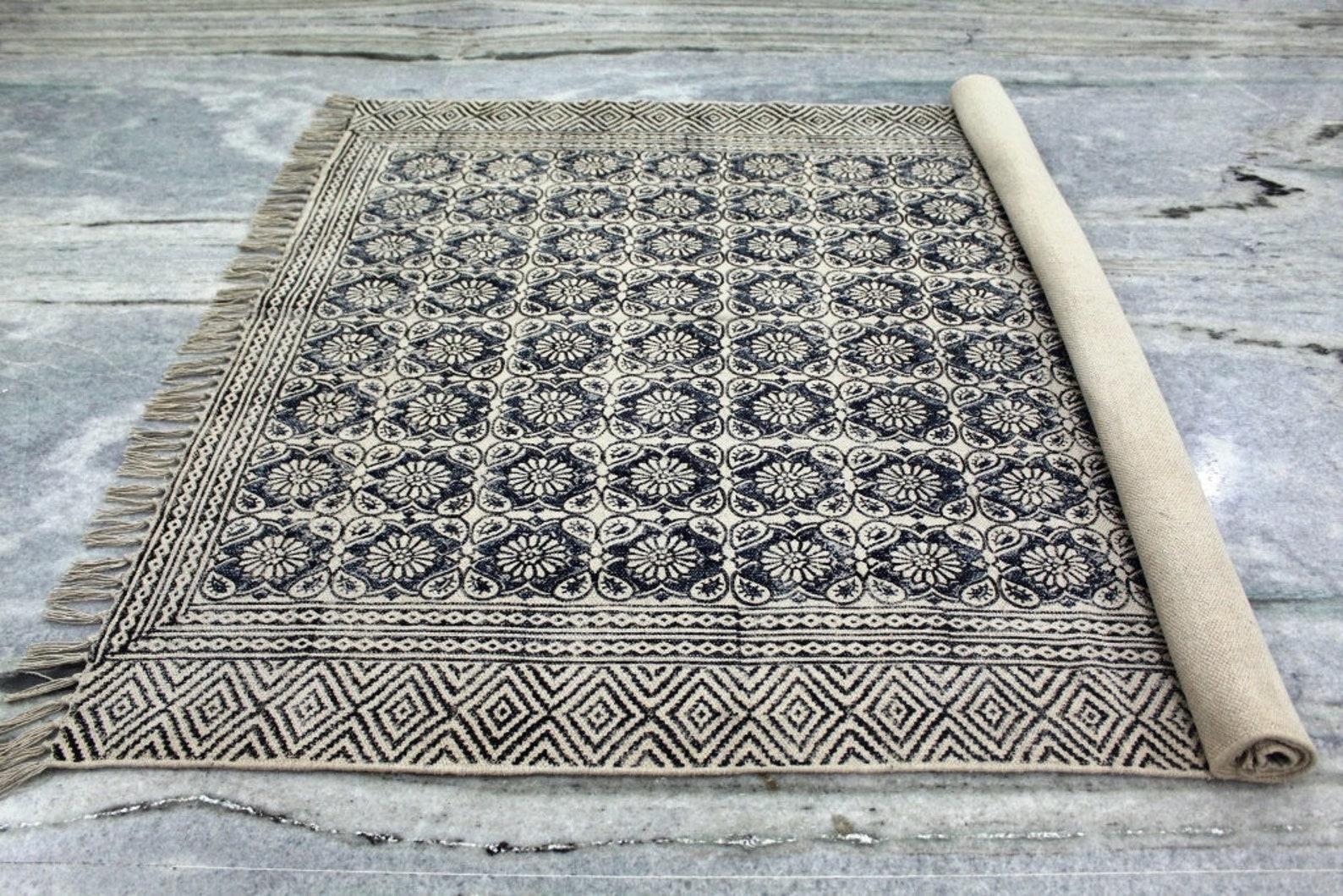 Square Rug 8x8 Indian Rug Handmade Rug Outdoor / Indoor Etsy