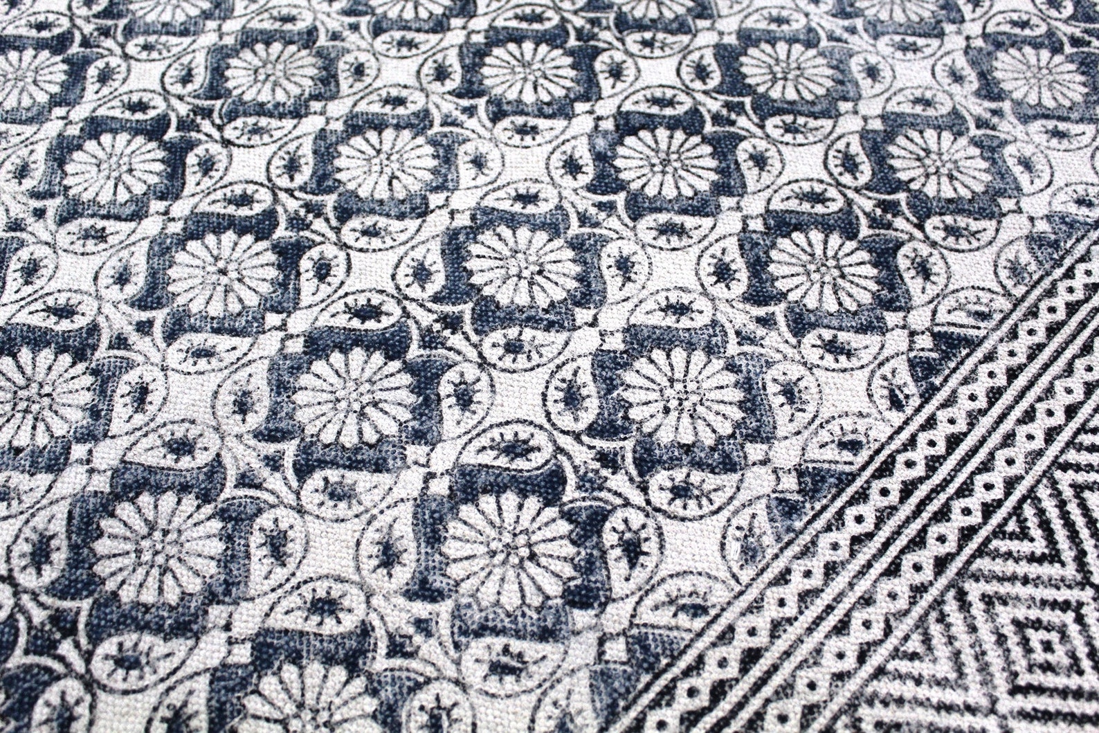 4x4 Rug Square Rug Indian Rug Handmade Rug Outdoor / Indoor Etsy