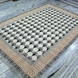 5x8 Living Area Rug, Handmade Rug, Indian Rug,  Area Rug, Hand Block Print Rug , Outdoor / Indoor/ Kitchen / Living Room  Rug, Navajo Rug ,