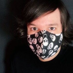 Skulls Face Mask |  3 layers With Nose Wire And Filter Pocket | Adult and kids sizes