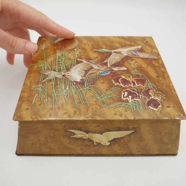 Metal tin box with flying ducks and hinged lid, made in England