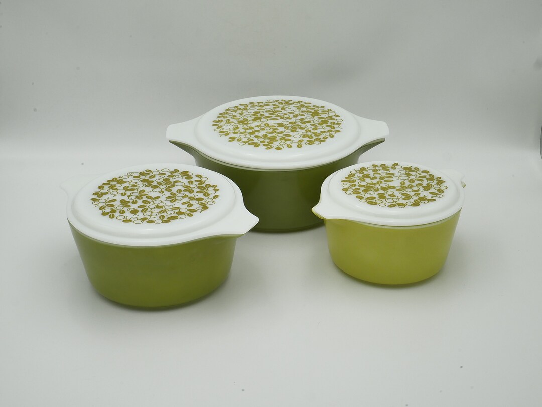 PYREX Verde Avocado Green Casserole Bowls, Solid-colored, Olive ...