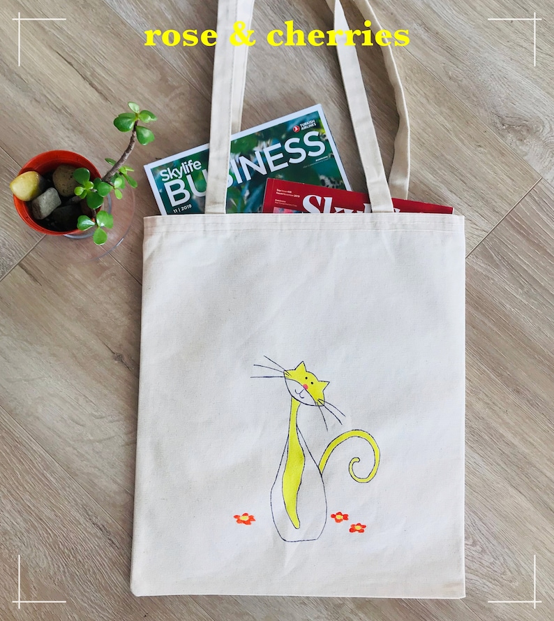 Hand Printed Cats Birthday Gifts Purple Cats Themed Gifts Arts Hand Painted Yellow Cat Design Canvas Tote Bags Handmade Gifts for Women